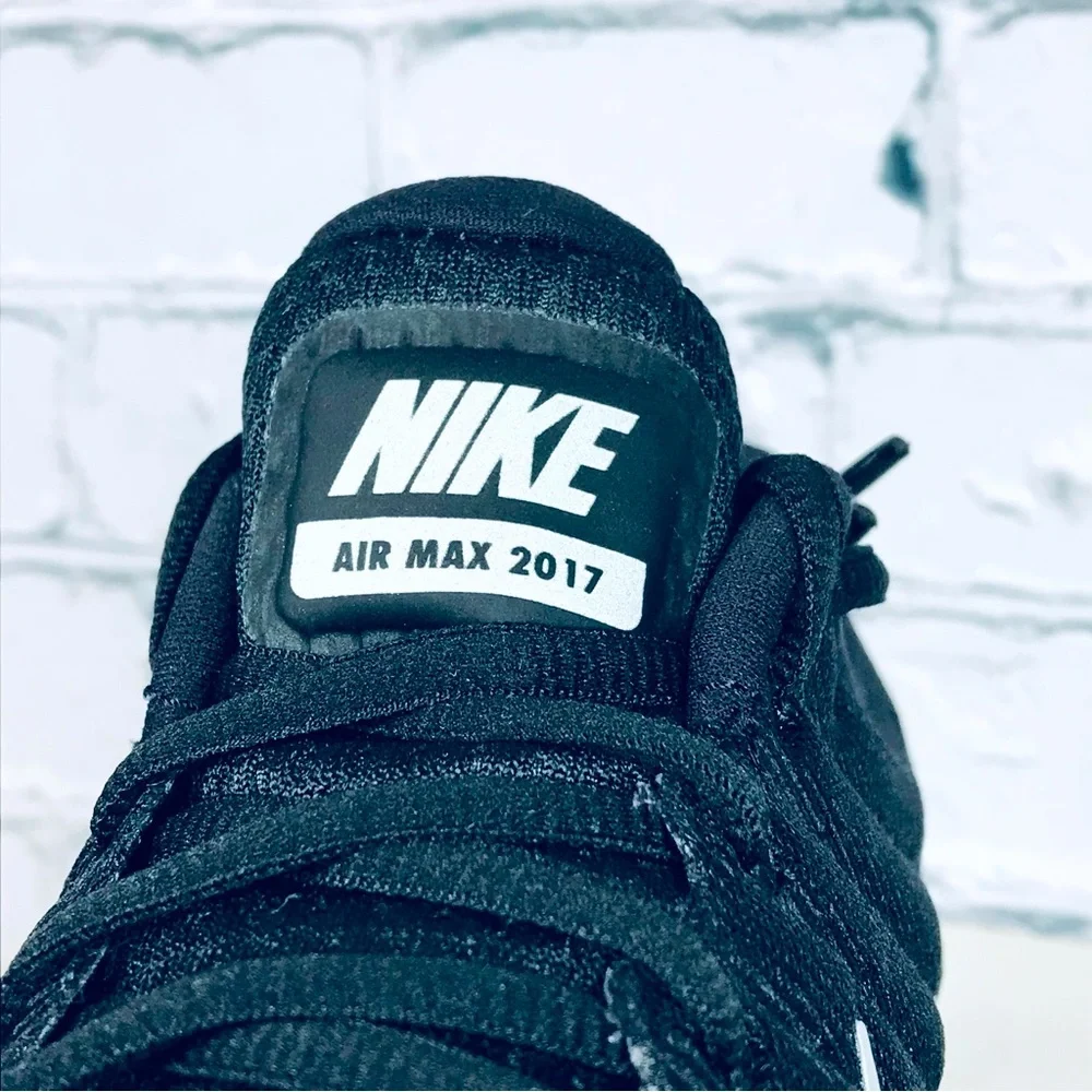 Nike Air Max 2017 Men’s Athletic Black Sneakers Size 8 - 849559-004 NEW - Picture 3 of 10